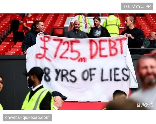 评论:B费再次戴上队长袖标,但曼联的精神属性短板仍未解决 评论:B费再次戴上队长袖标,但曼联的精神属性短板仍未解决