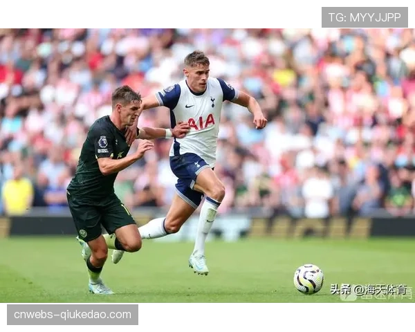 即时战报:热刺半场0-2落后于布伦特福德,维萨、姆贝莫破门 即时战报:热刺半场0-2落后于布伦特福德,维萨、姆贝莫破门